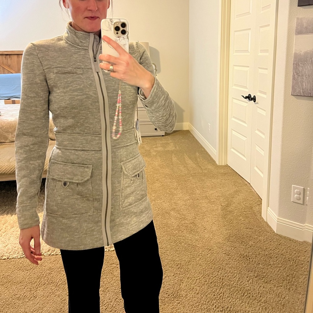Size S grey Mountain Khaki coat